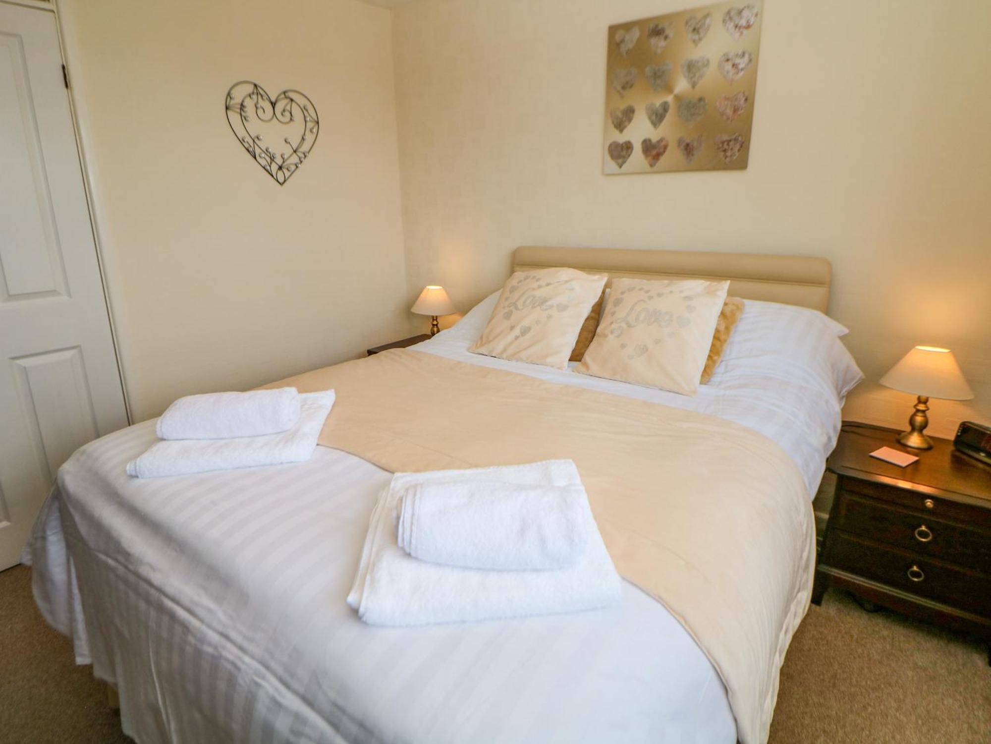 Basford View Villa Cheddleton Dış mekan fotoğraf